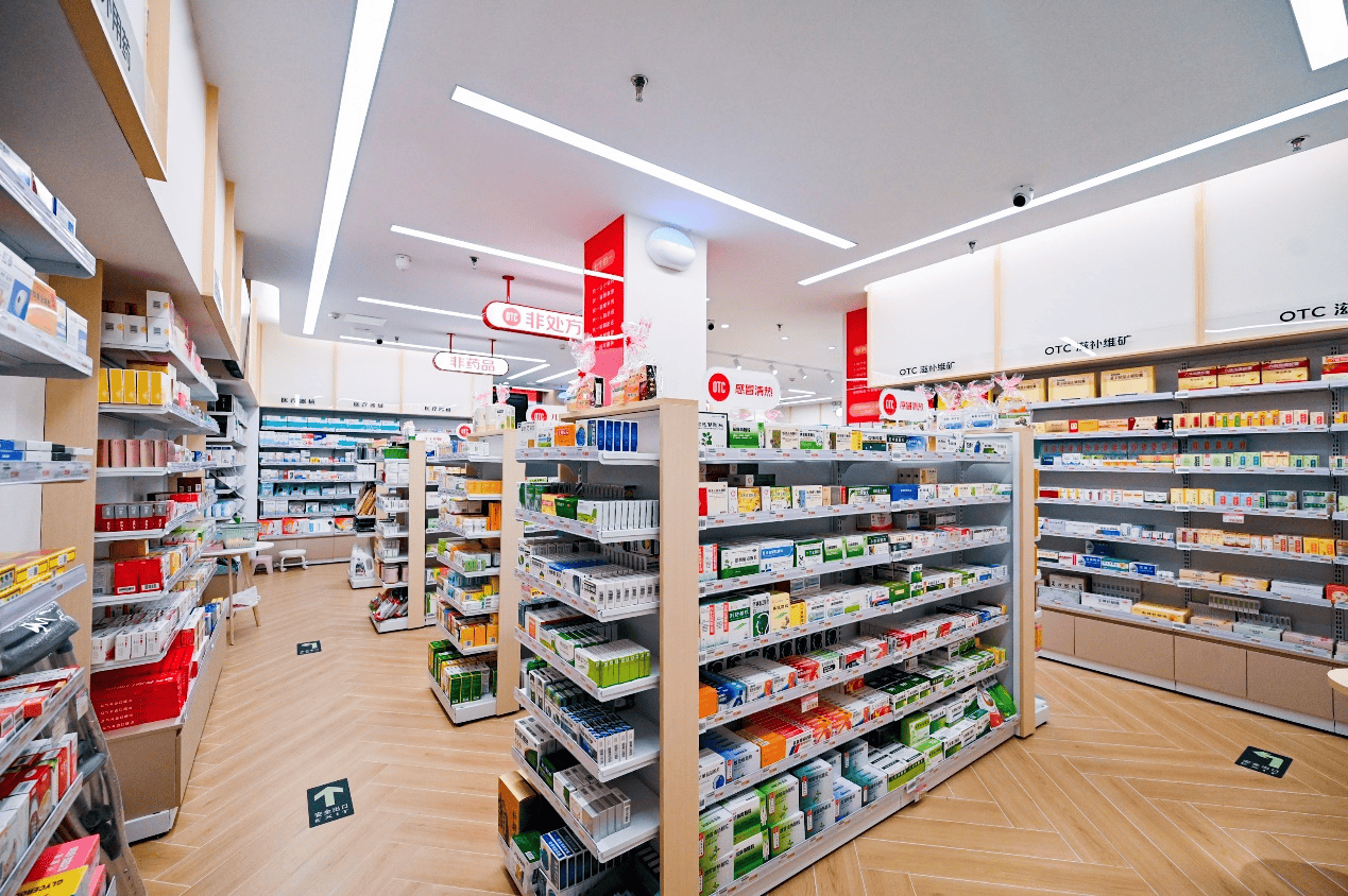 京東健康繼續(xù)發(fā)力線(xiàn)下 推出京東大藥房新型門(mén)店 _消費(fèi)者_(dá)服務(wù)_藥品